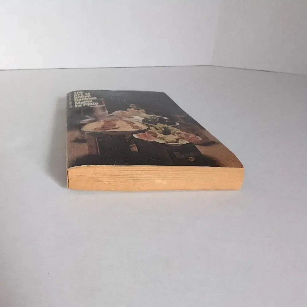 The Art of Italian Cooking Maria Lo Pinto Paperback Cookbook 1969 Printing‎